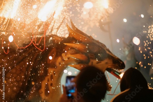Dragon de San Juan en Mallorca durante la noche del 23 de junio