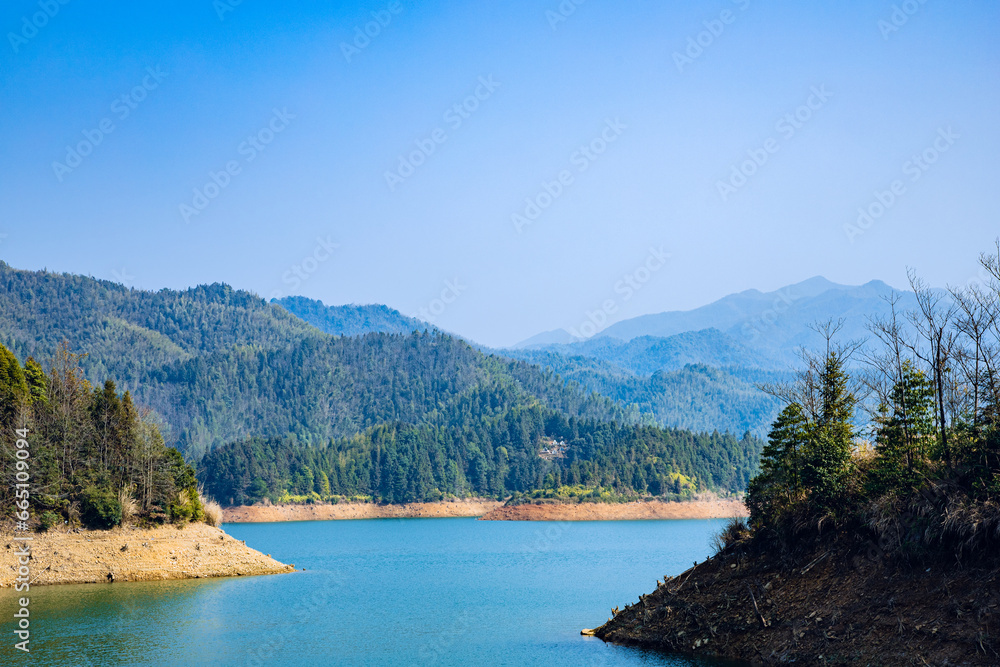 Pingxiang City, Jiangxi Province - Lakes and mountains under the blue sky
