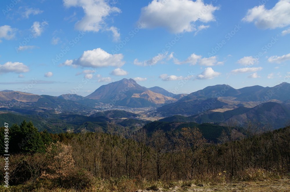 蛇越展望台 由布岳