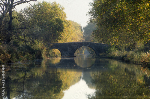 Photos Pont , canal du Midi, 34, Hérault, France