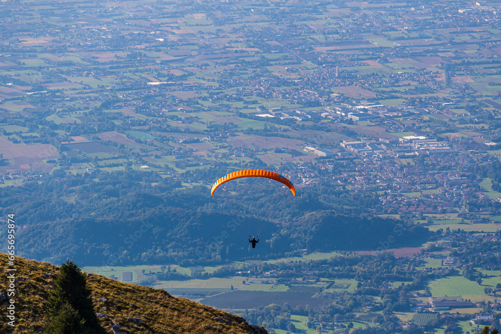 Paragliding in Mount Grappa