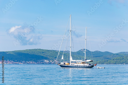 yacht at sea in Croatia © Krzysztof Bubel