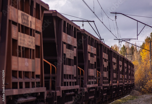 Railway near the village of Baranchinsky (stopping points 327 km and Voznesenskaya Gorka, also 328 km). Ural, October 2023.