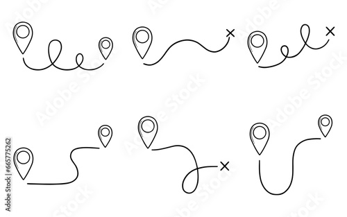 Map distance measuring doodle set. Navigation sign, location pointers, map pins Gps navigation in sketch style. Hand drawn vector illustration isolated on white background