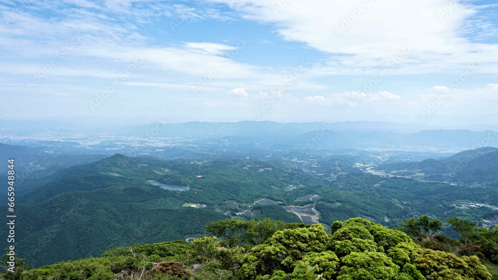 大分県鶴見岳山頂からの九重連峰