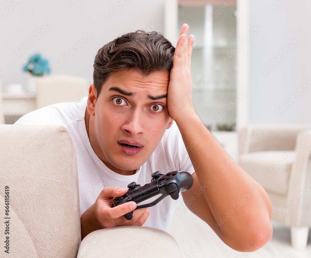 Man addicted to computer games Man addicted to computer games