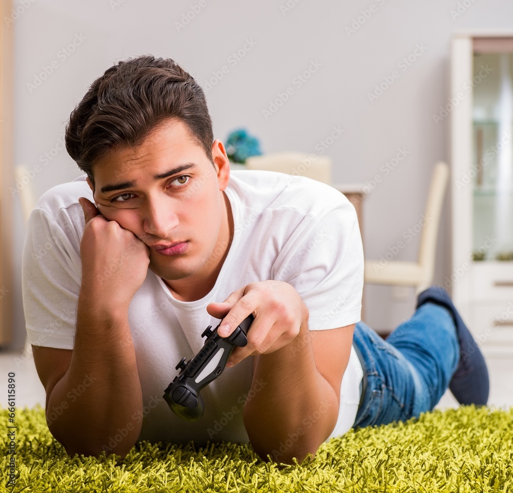 Man addicted to computer games Man addicted to computer games
