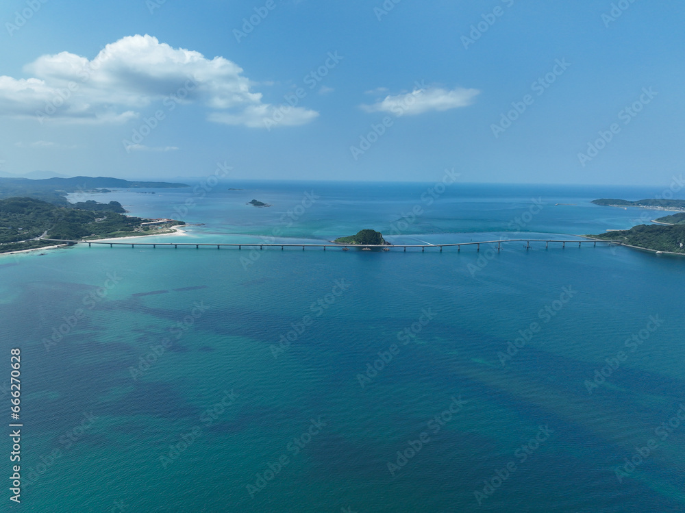 Fototapeta premium 山口県下関市 角島大橋