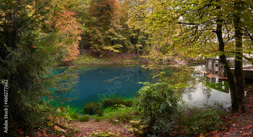 Blautopf Blaubeuren – Perle der Schwäbischen Alb ind Deutschland, Europa