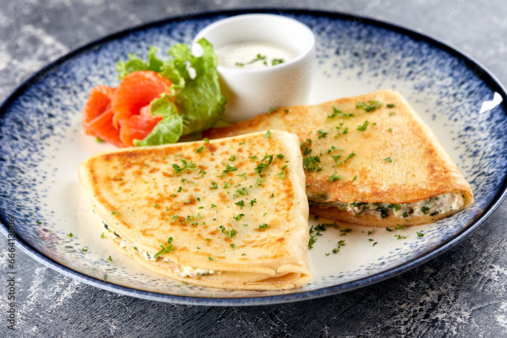 pancakes with sour cream and vegetables