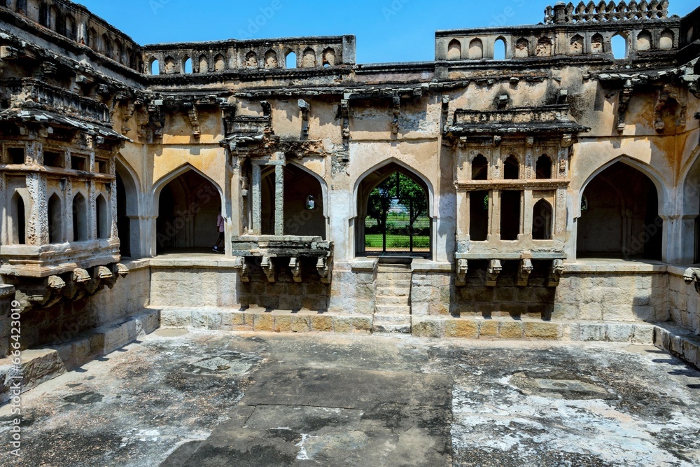 Obraz premium Queen's Bathhouse, Hampi, UNESCO World Heritage Site, Vijayanagara district, Karnataka, India