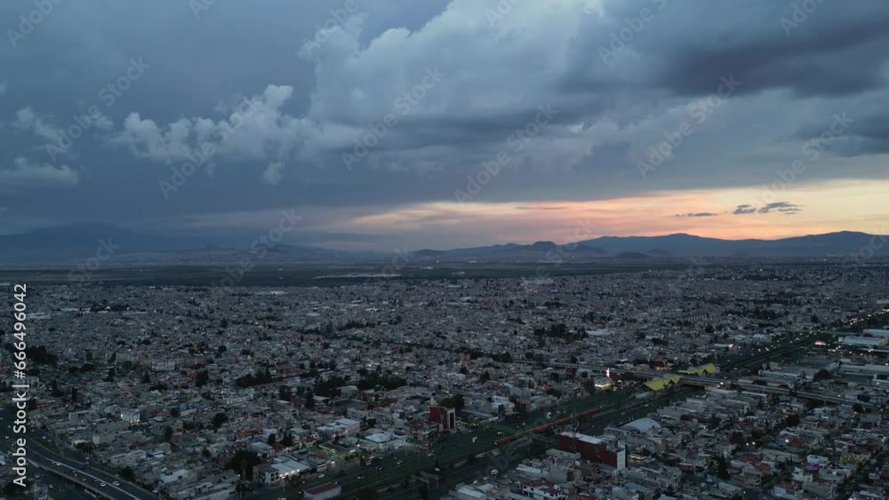 Sunrise urban exploration, Ecatepec Central Avenue and the Metro. Cloudy day Sunrise urban exploration, Ecatepec Central Avenue and the Metro. Cloudy day