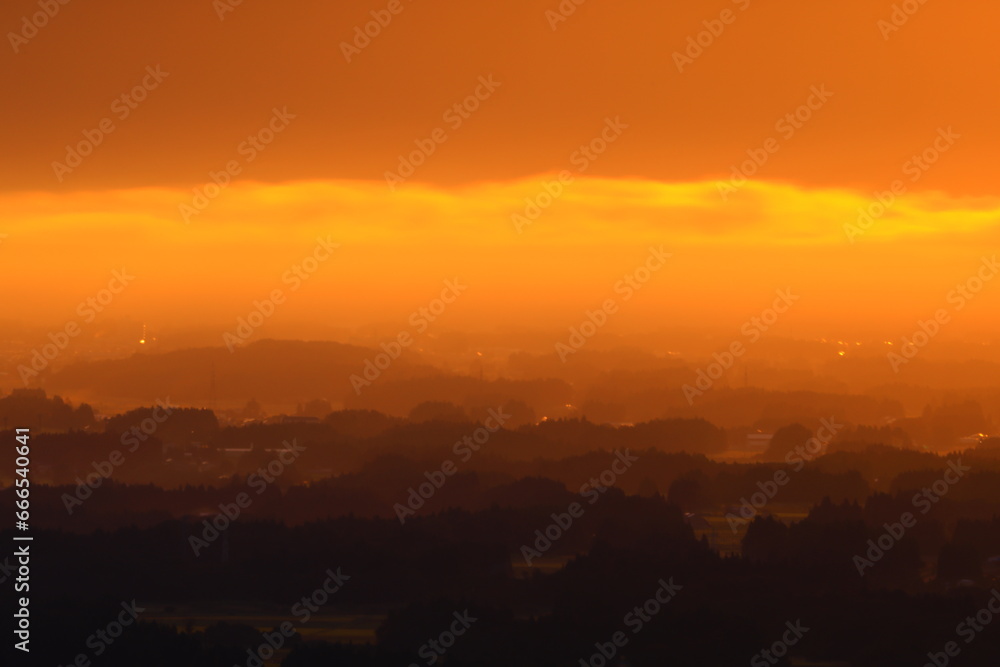 Fototapeta premium 岩手県奥州市 夜明けの風景