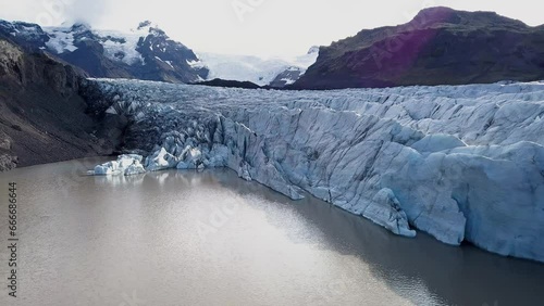 Svnafellsjkull Glacier in Iceland photo