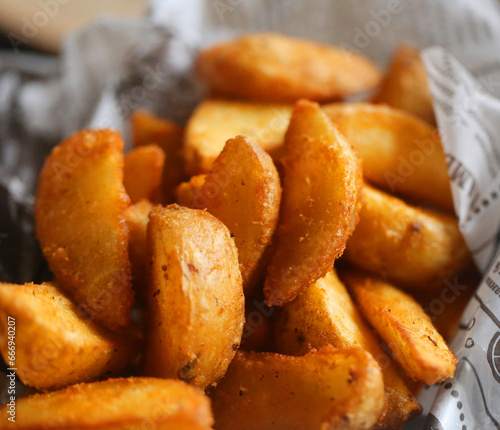 Photos of delicious fried potatoes