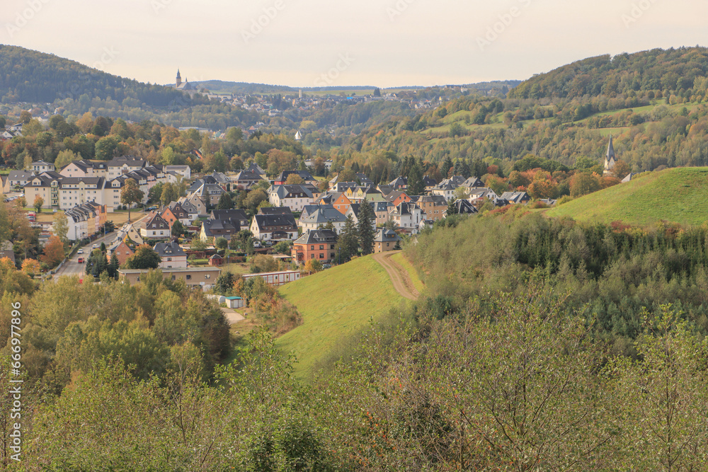 Blick von Osten auf Bad Schlema im Erzgebirge