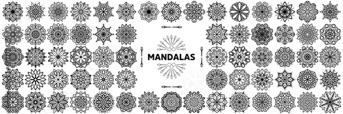 Set round mandala ornaments in ethnic style