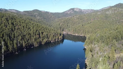 Wallpaper Mural Squaw Lake in Southern Oregon  Torontodigital.ca