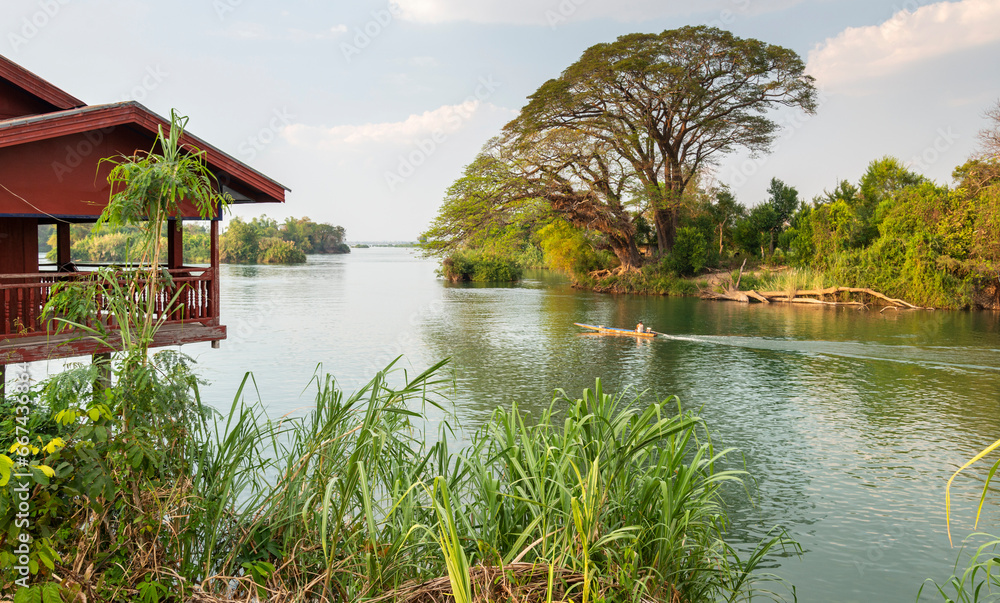 Obraz premium Beautiful Don Det Island,Mekong River scene,4000 Islands,Champasak Province of southern Laos.