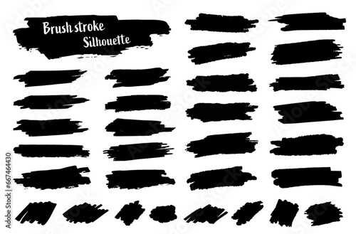 ベクター素材の黒のブラシストロークセット