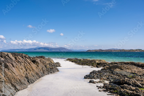 Bild auf Leinwand Sandstrand, White Strand of the Monks auf der Hebrideninsel Iona