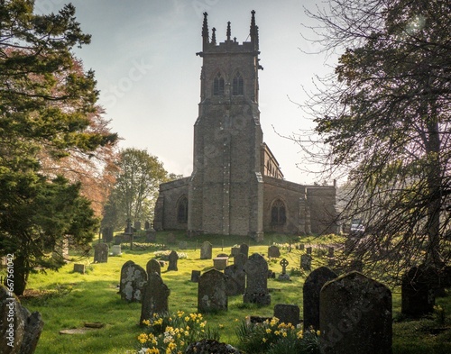Fototapeta St Andrews Church and graveyard, Aysgarth, Yorkshire