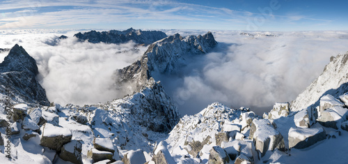 Fototapeta Naklejka Na Ścianę i Meble -  Panorama z najwyższego szczytu Polski, Rysy.