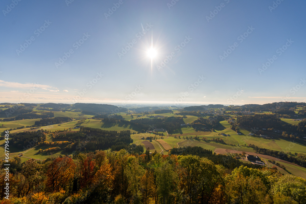 Ausblick von der Burgruine Waxenberg in Oberösterreich