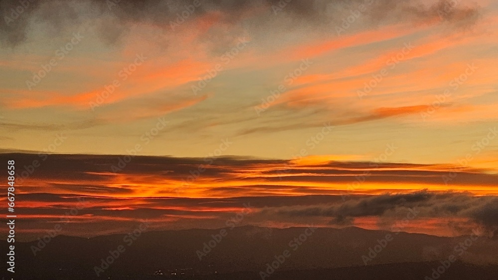 Fototapeta premium sunrise over the mountains