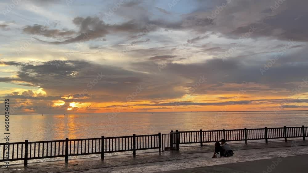 沖縄 宜野湾西海岸の夕景 沖縄 宜野湾西海岸の夕景