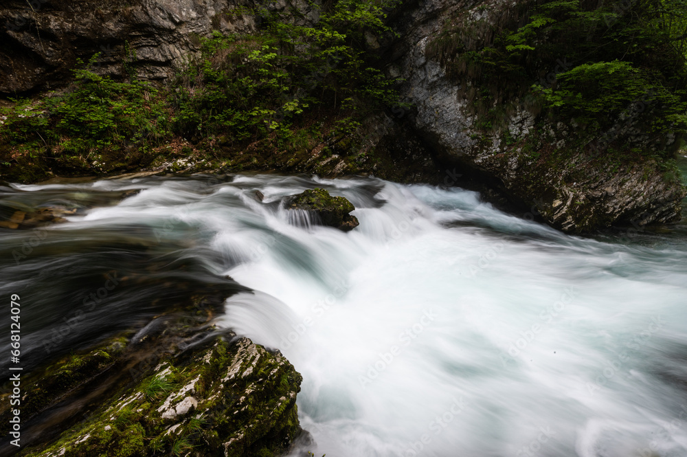 Obraz premium waterfall in the mountains