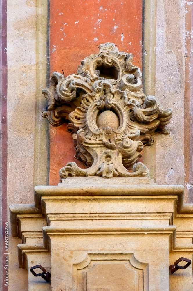 Medieval architectural features of the Episcopal Palace of Murcia, Spain