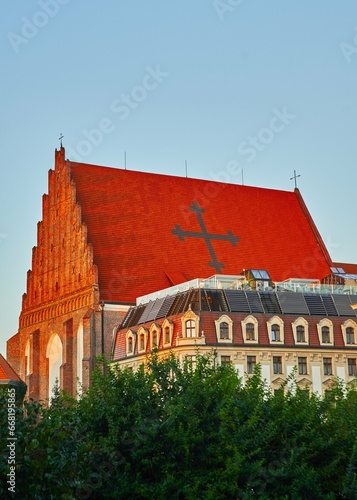 church, architecture, cathedral, door, building, entrance, religion, old, arch, stone, window, doorway, europe, medieval, gothic, ancient, facade, gate, city, portal, Italy, history, street, tourism, 