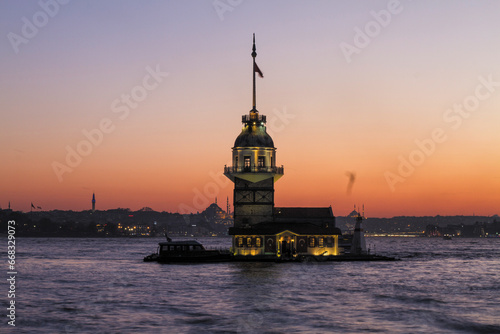 Obraz na plátne maiden tower