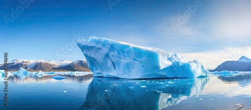National Park s Iceberg Glacier © 2rogan