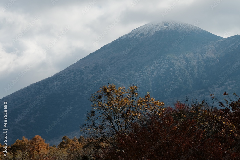 秋の岩手山