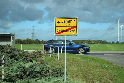 Bauerndorf Siedenbrünzow in Vorpommern, Nähe Demmin