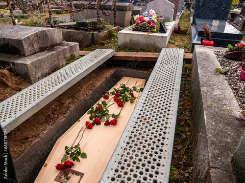 inhumation cercueil
