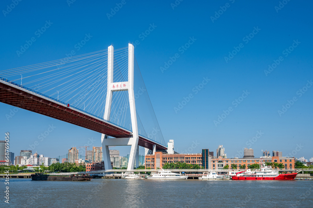 Naklejka premium bridge over the river