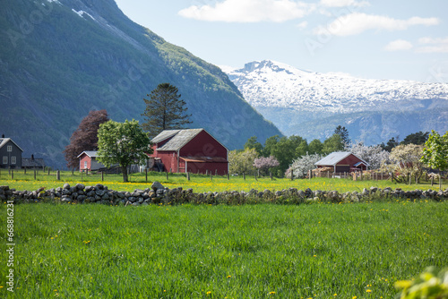 Eidfjord in Norwegen photo