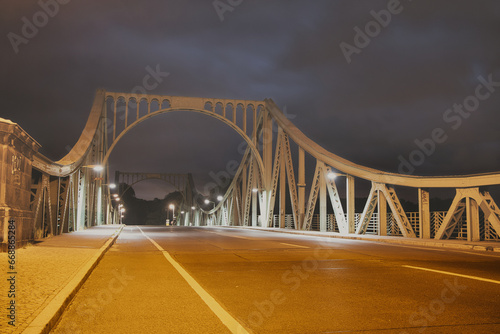 Glienicker Brücke bei Nacht - Lantern - Potsdam - Germany - Glienicker Brücke - Brandenburg - Havel - Fachwerkbrücke - Straßenbrücke - Agentenaustausch - Eisenfachwerkbrücke 