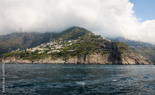 Eine Bootstour entlang der Amalfi-Küste