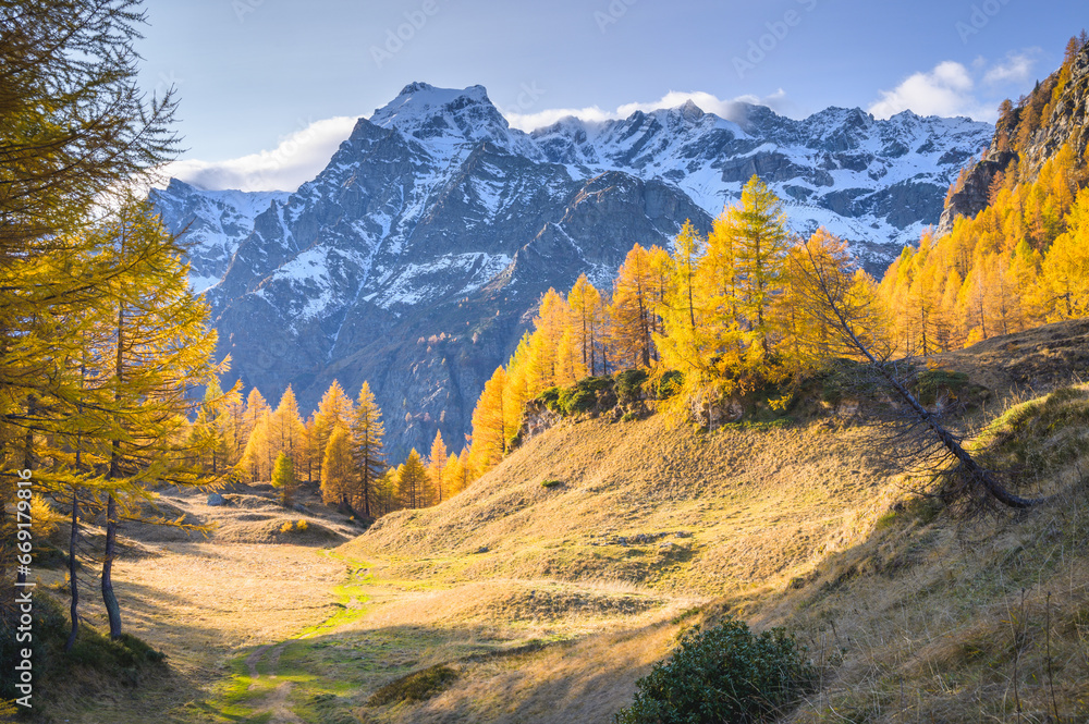 Hiking Path to Crampiolo in Alpe Veglia and Alpe Devero Natural Park, Piedmont, Italy