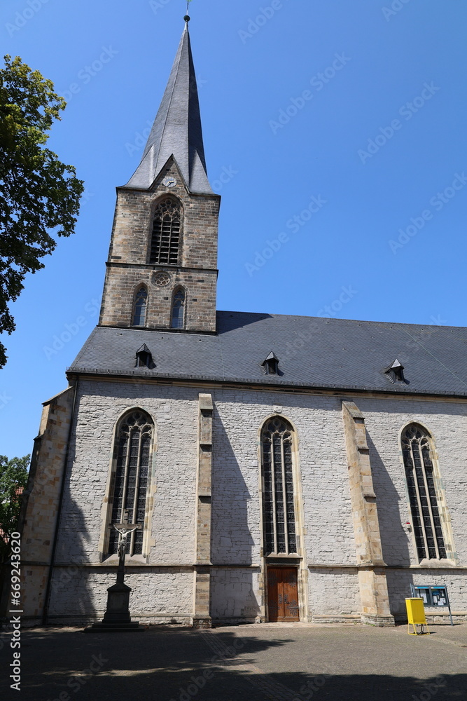 Blick auf die St. Christophorus Kirche in der Altstadt von Werne im südlichen Münsterland	