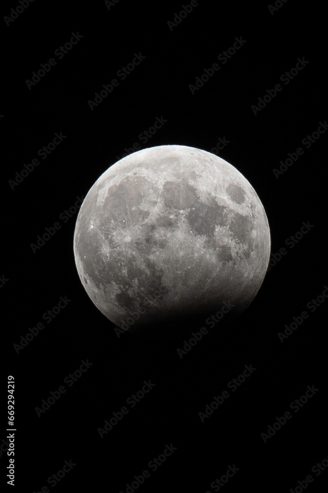 Partial Lunar Eclipse in Germany October 2023