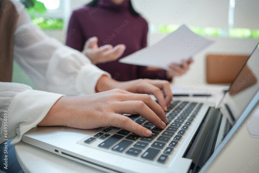 Business People brainstorming Meeting Design Ideas to share idea professional investor start up project business brainstorming planning in office Business People brainstorming Meeting Design Ideas to share idea professional investor start up project business brainstorming planning in office