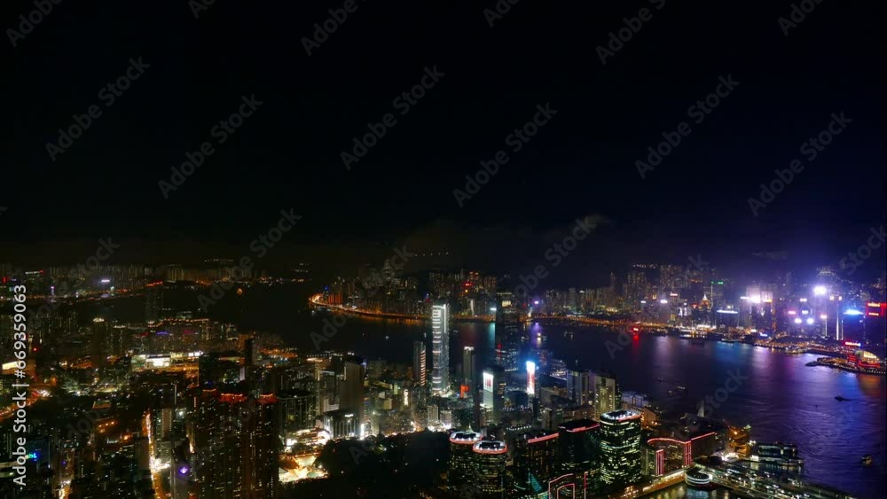 4K Time lapse Building and the skyline of Hong Kong city
4K Time lapse Building and the skyline of Hong Kong city