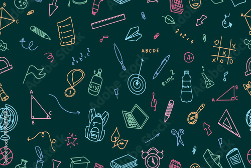 Seamless pattern of school doodle icons. School education. Back to school doodle drawing. Vector illustration. Vector illustration