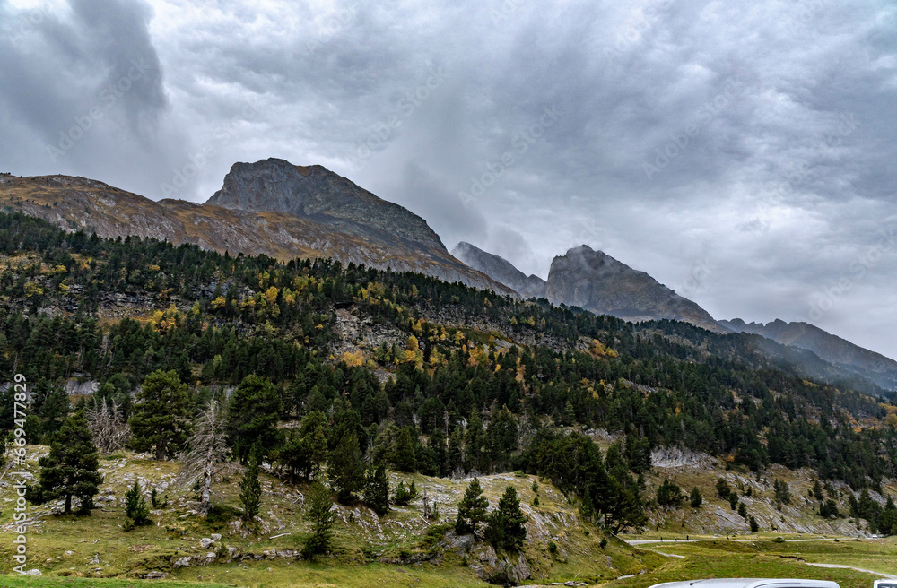 Fototapeta premium Landsacpes of the pyrenees
