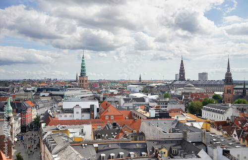 Stadtansicht über den Dächern von Kopenhagen